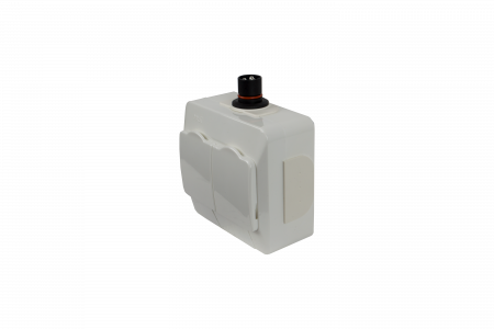 Strømuttak dobbelt PlugIn