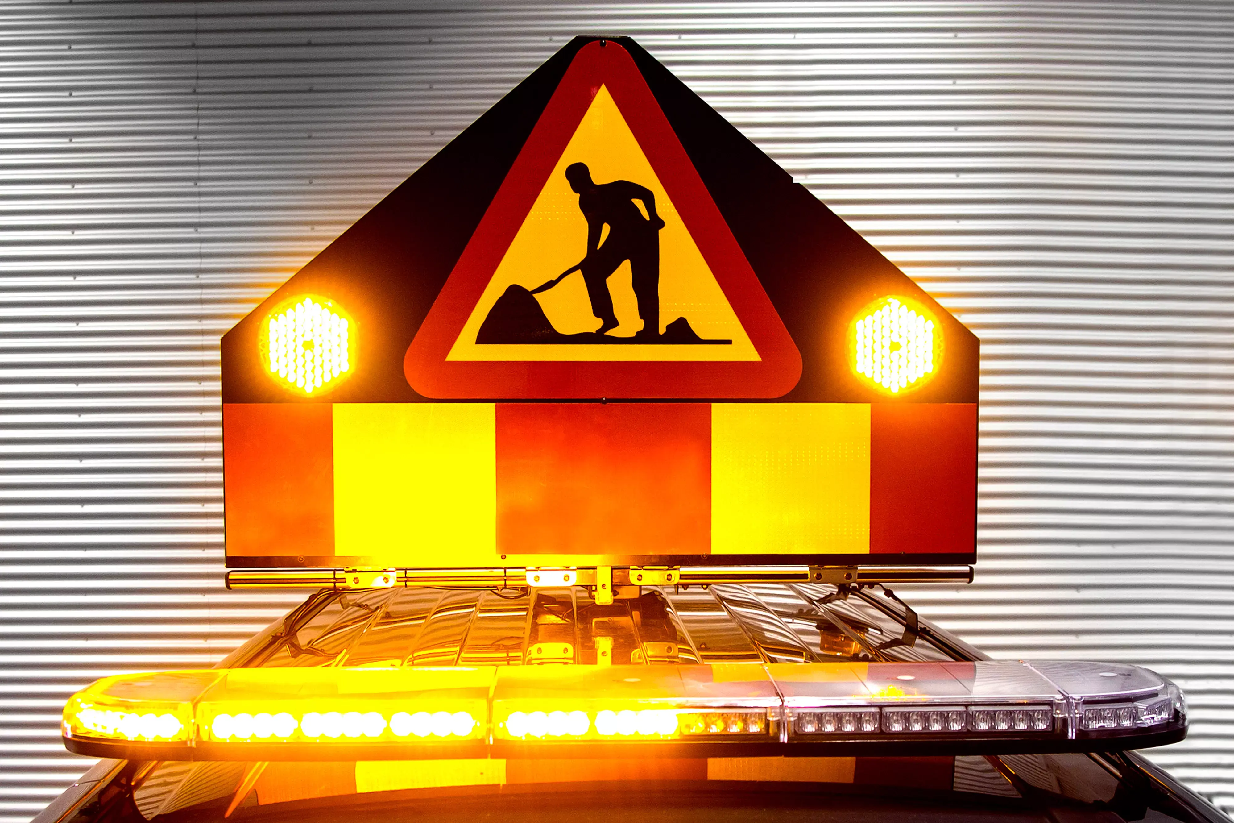 Varsellys, blinklys og arbeidsvarslingsprodukter