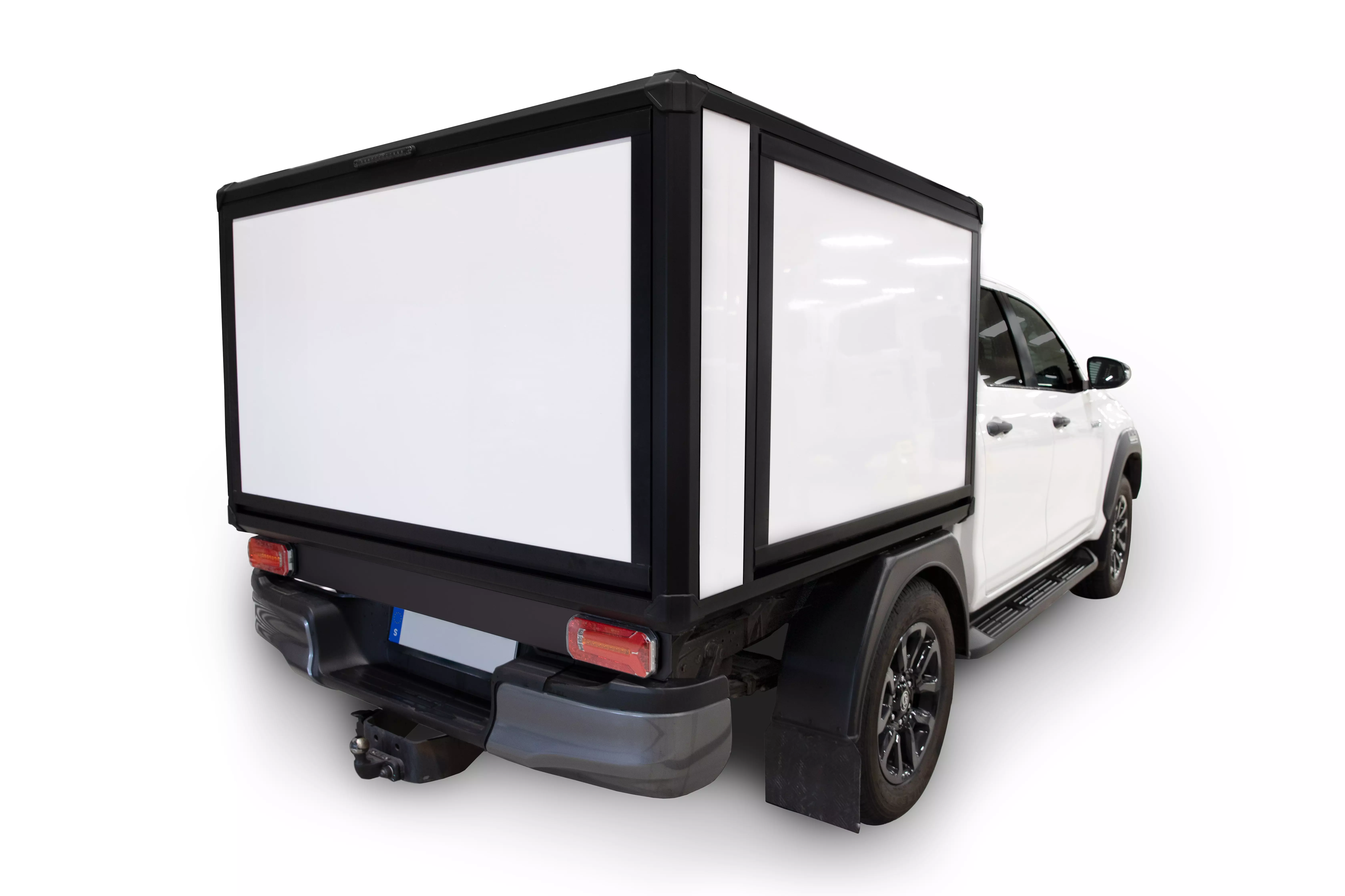 WorkBOX120 Toyota Hilux Double Cab